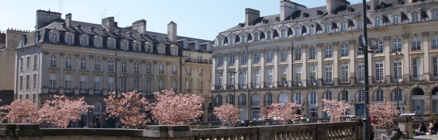 Rennes, le centre-ville, place du parlement