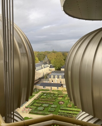 Hôtel Essenciel, Domaine des Saint-Pères, vue depuis les capsules
