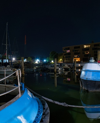 Port de Vannes de nuit : balade entre bars et quais